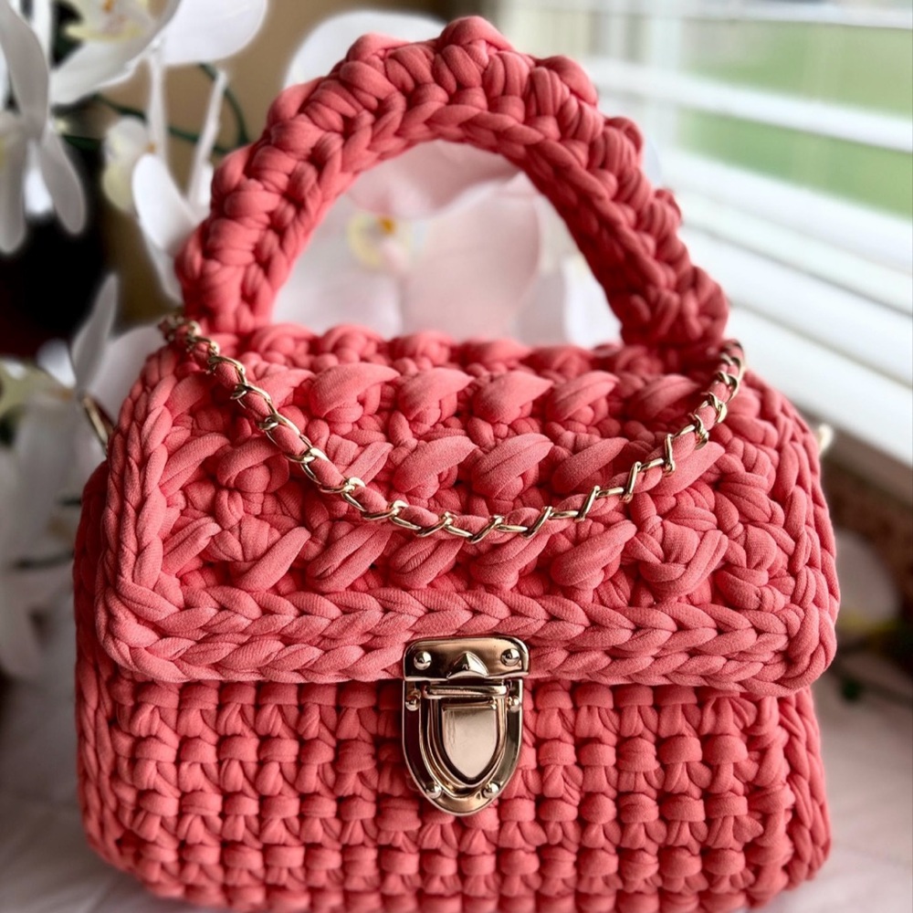 Handcrafted Pink Woven Bag